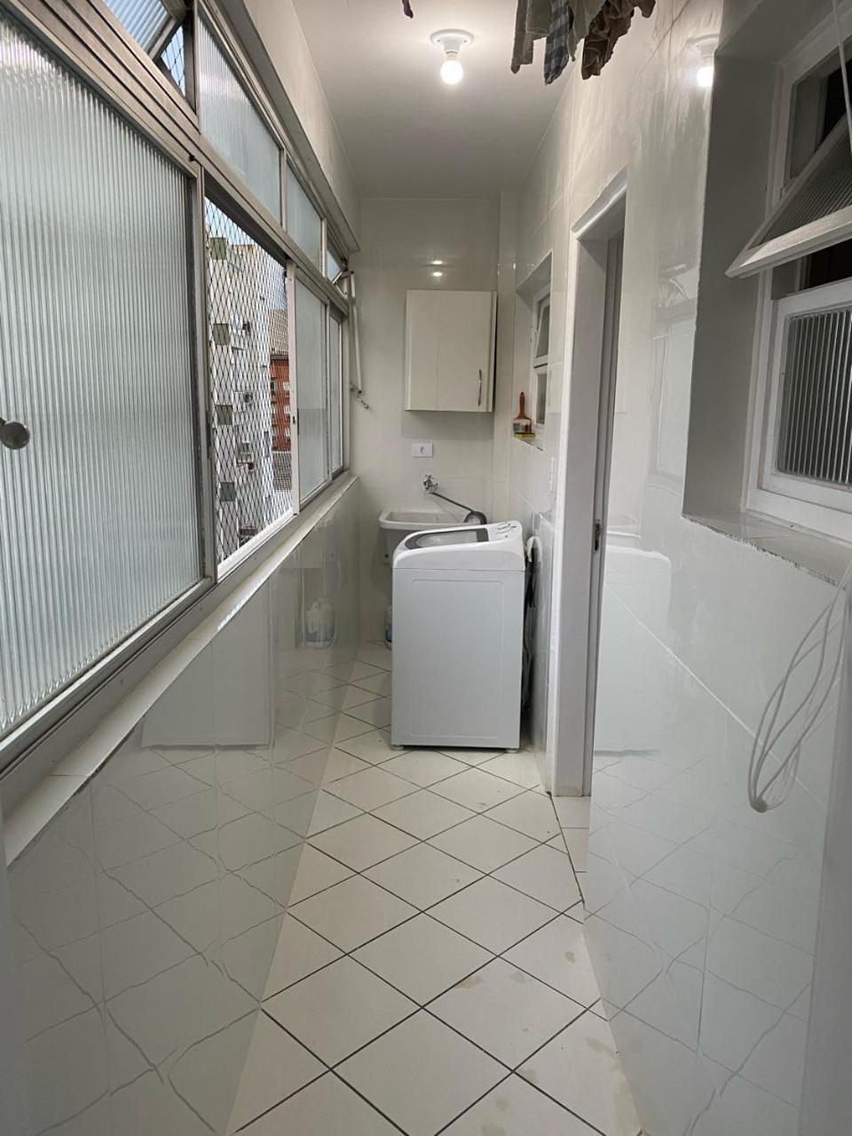 Cobertura Guaruja Apto Com Jacuzzi E Churrasqueira المظهر الخارجي الصورة